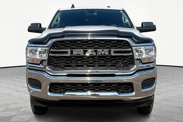 2020 RAM 2500 Tradesman Crew Cab 4X4 64 Box