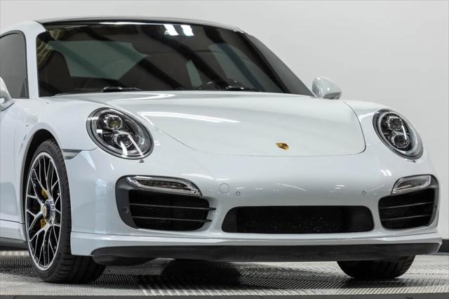 2015 Porsche 911 Turbo