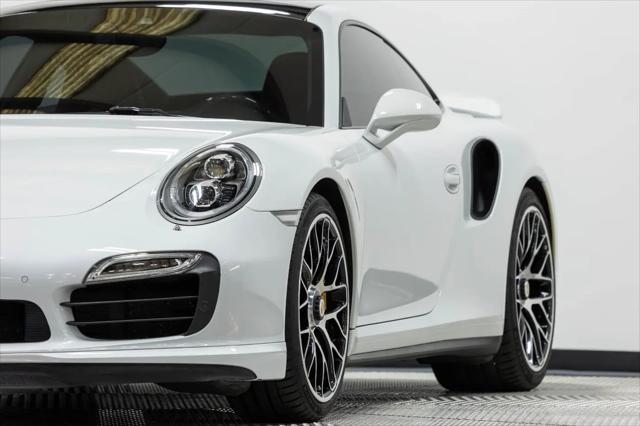 2015 Porsche 911 Turbo