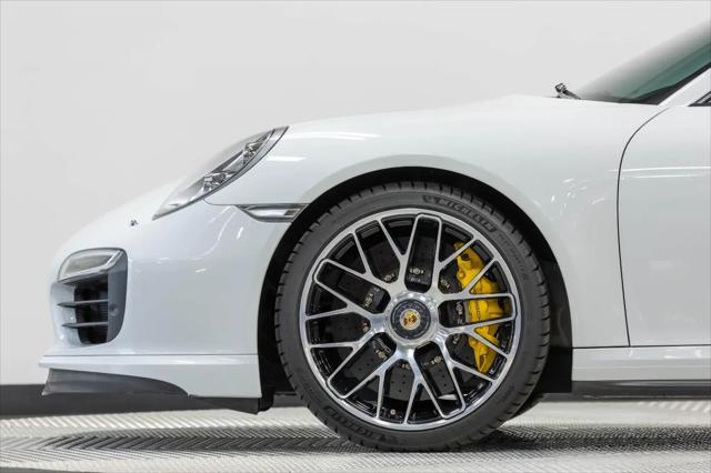 2015 Porsche 911 Turbo