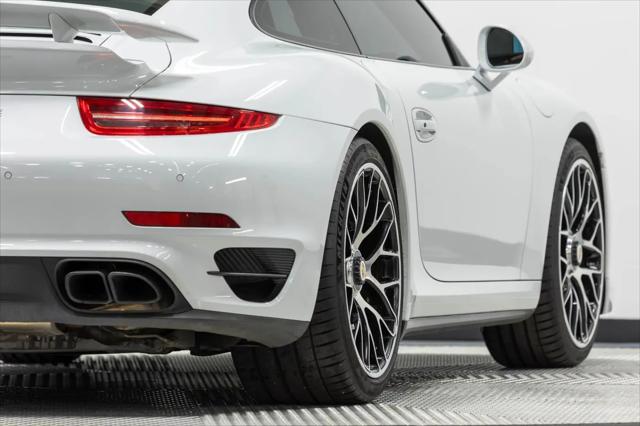 2015 Porsche 911 Turbo