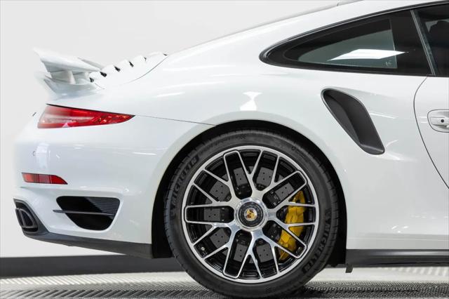 2015 Porsche 911 Turbo