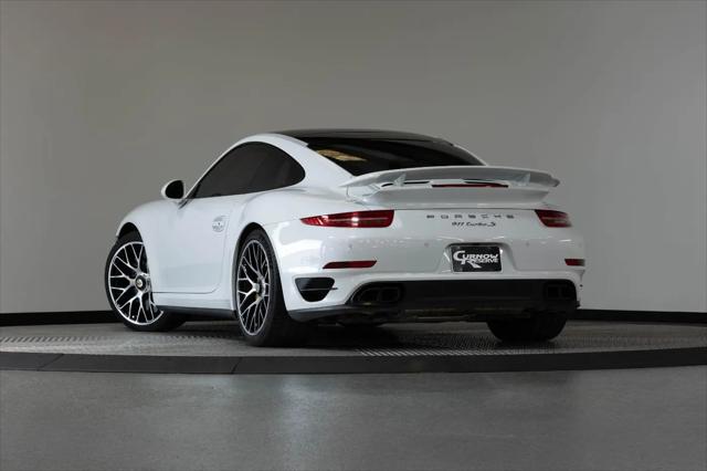 2015 Porsche 911 Turbo