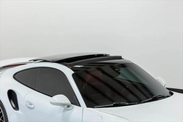 2015 Porsche 911 Turbo