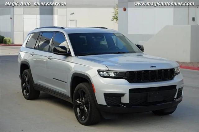 2023 Jeep Grand Cherokee L Altitude 4x2