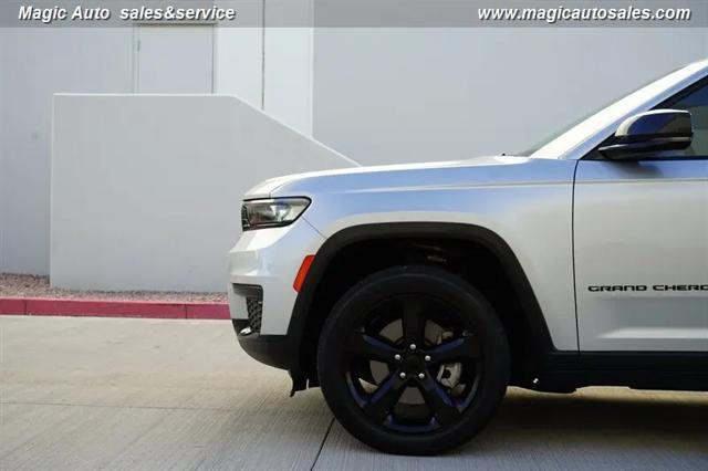 2023 Jeep Grand Cherokee L Altitude 4x2