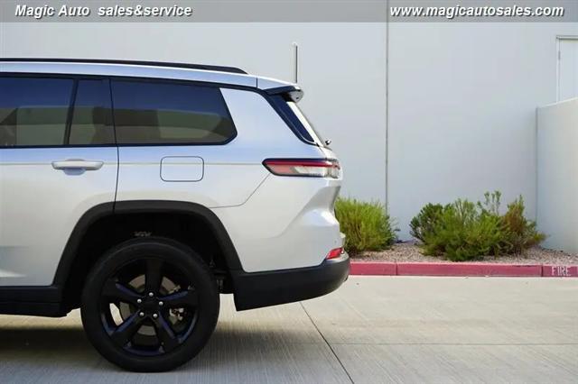 2023 Jeep Grand Cherokee L Altitude 4x2