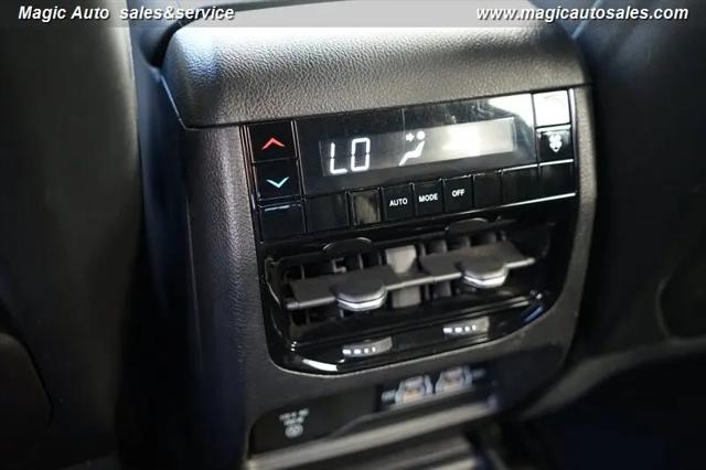 2023 Jeep Grand Cherokee L Altitude 4x2