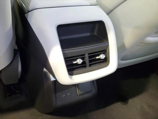 2025 Cadillac iQ Sport w/1SJ