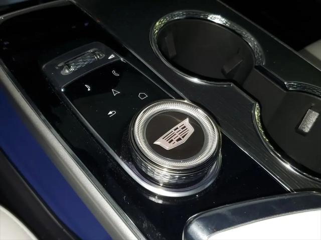 2025 Cadillac iQ Sport w/1SJ