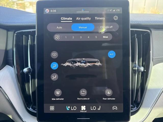 2026 Volvo XC60 Plug-In Hybrid Ultra, T8 AWD Electric/Gasoline, Dark