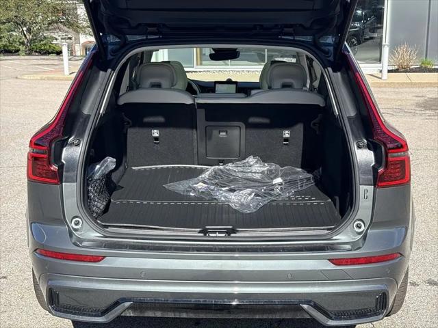 2026 Volvo XC60 Plug-In Hybrid Ultra, T8 AWD Electric/Gasoline, Dark