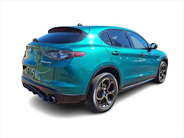 2025 Alfa Romeo Stelvio Sprint AWD