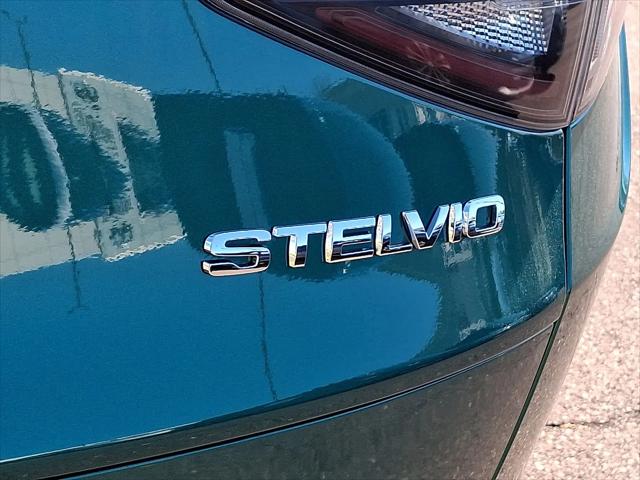 2025 Alfa Romeo Stelvio Sprint AWD
