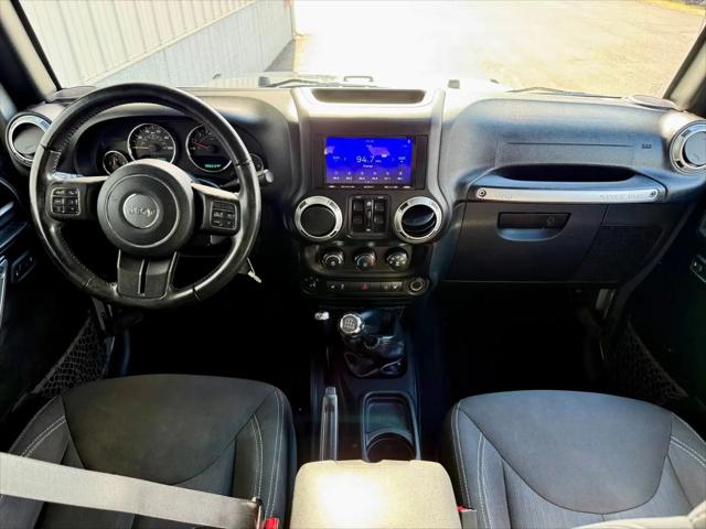 2017 Jeep Wrangler Unlimited Sahara 4x4