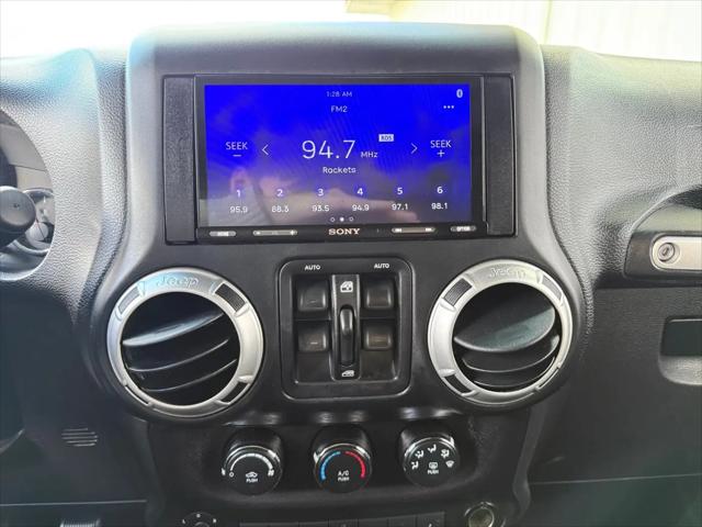 2017 Jeep Wrangler Unlimited Sahara 4x4