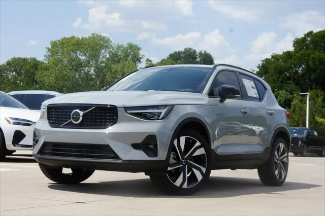 2026 Volvo XC40 Ultra, B5 AWD Gas (mild hybrid), Dark for sale in Frisco, TX