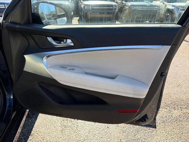 2026 Genesis G70 2.5T RWD