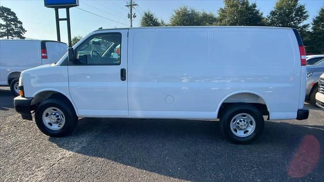 2025 Chevrolet Express Cargo Van RWD 2500 Regular Wheelbase WT