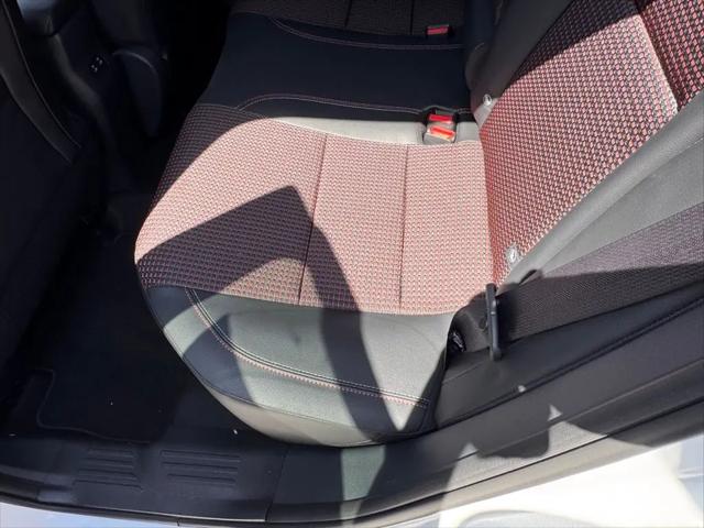 2025 Nissan Kicks SR FWD