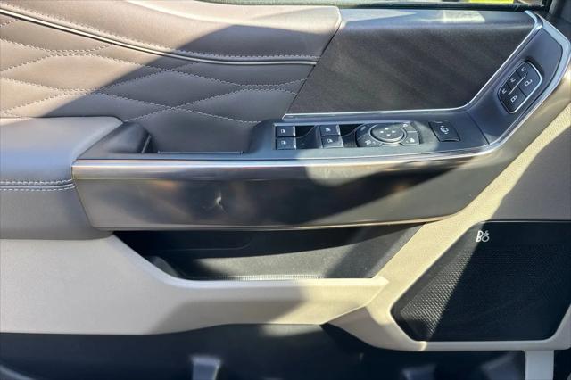 2025 Ford F-350 Platinum