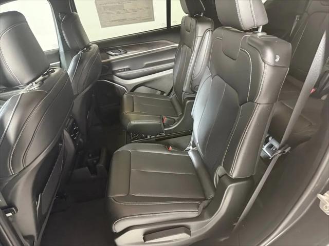 2025 Jeep Grand Cherokee L Limited 4x4