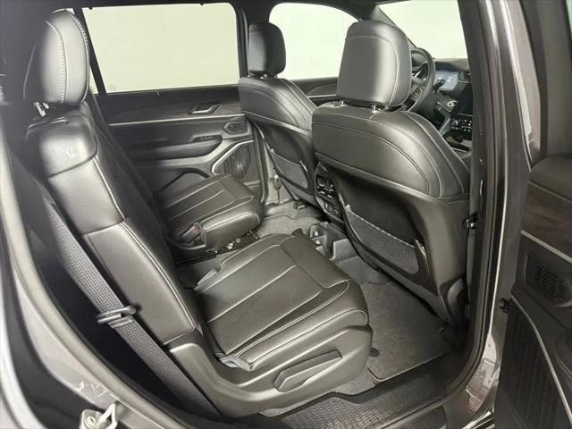2025 Jeep Grand Cherokee L Limited 4x4