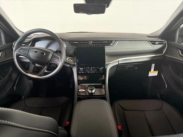 2025 Jeep Grand Cherokee L Limited 4x4