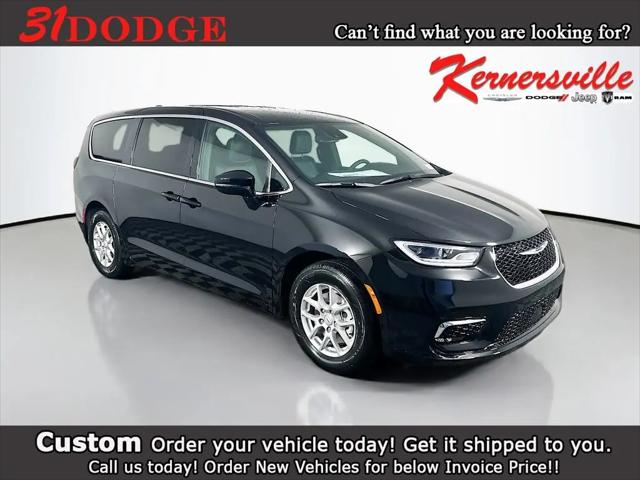 2026 Chrysler Pacifica Select for sale in Kernersville, NC