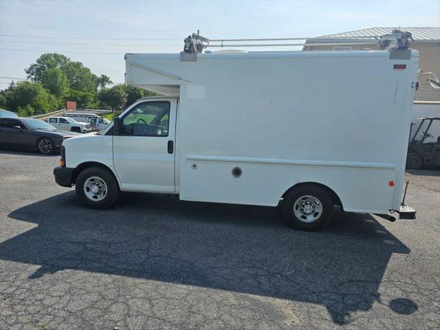 2008 Chevrolet Express Cutaway Work Van