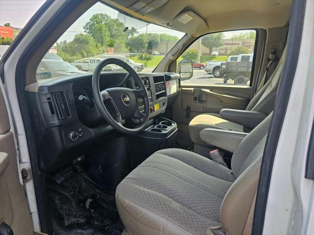 2008 Chevrolet Express Cutaway Work Van