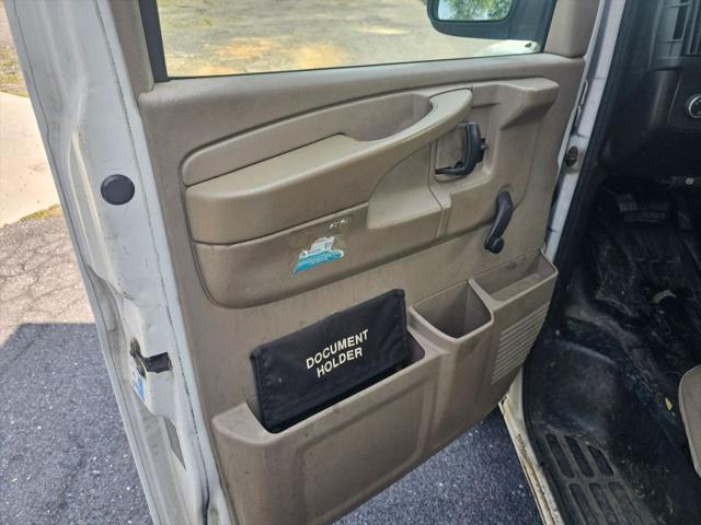 2008 Chevrolet Express Cutaway Work Van