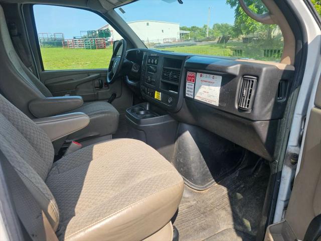 2008 Chevrolet Express Cutaway Work Van