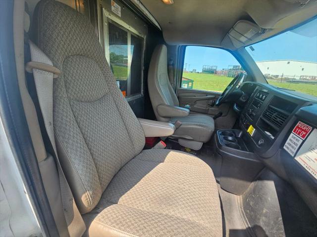 2008 Chevrolet Express Cutaway Work Van