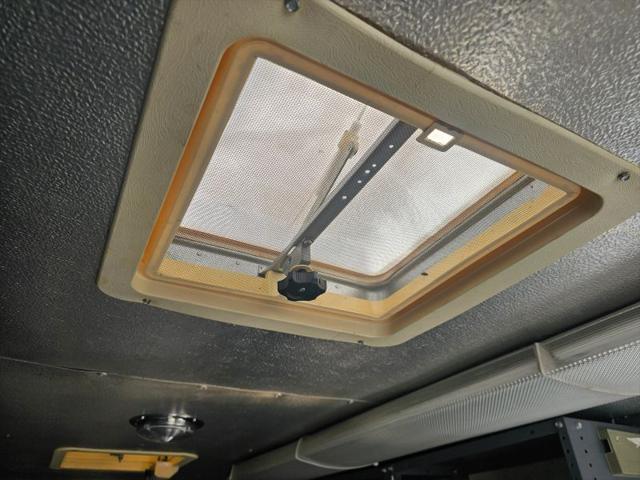 2008 Chevrolet Express Cutaway Work Van