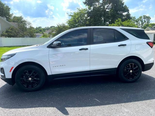 2022 Chevrolet Equinox AWD LS