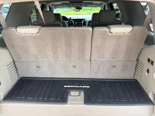 2019 Cadillac Escalade Luxury