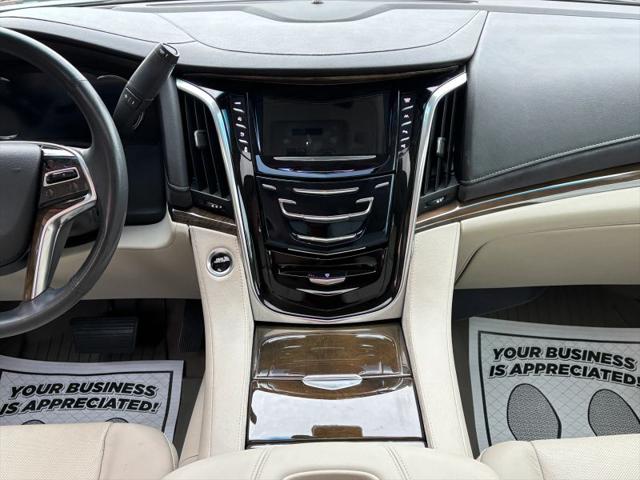 2019 Cadillac Escalade Luxury