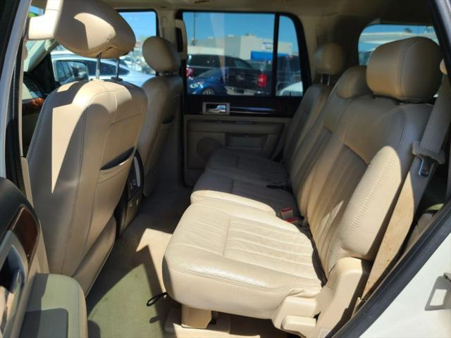 2006 Lincoln Navigator Luxury