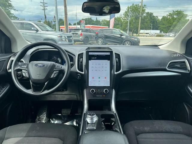 2023 Ford Edge SE