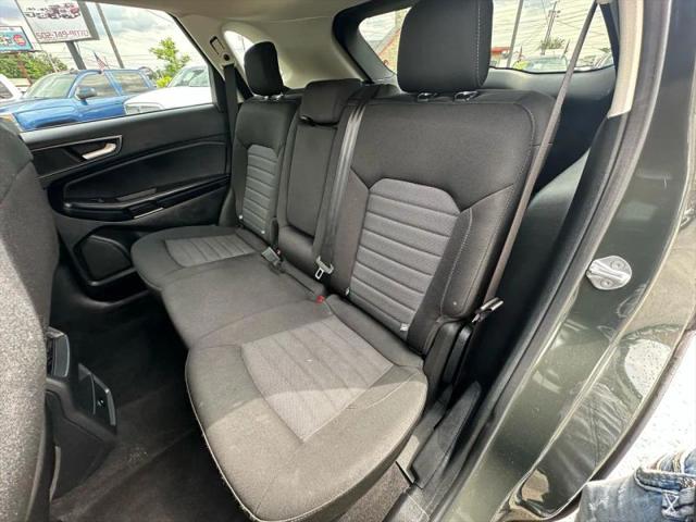 2023 Ford Edge SE