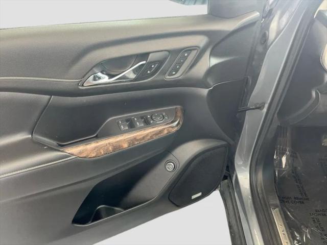 2022 GMC Acadia FWD Denali
