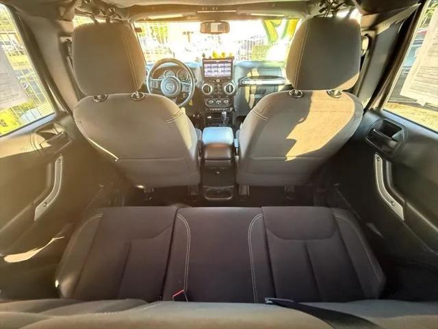 2017 Jeep Wrangler Unlimited Sahara 4x4