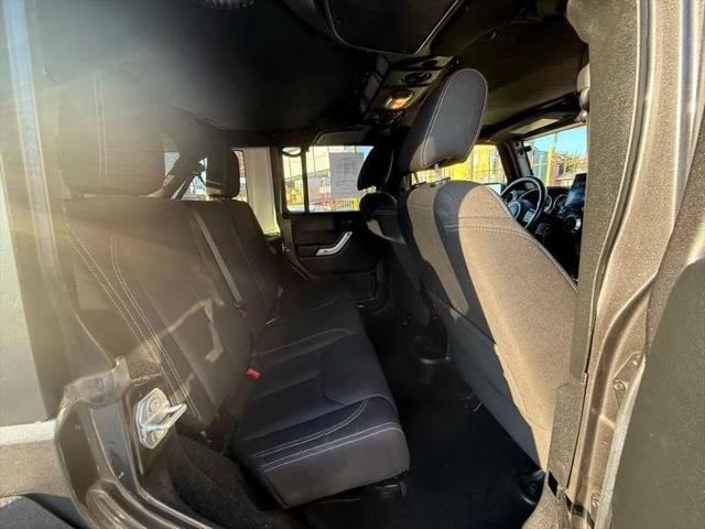 2017 Jeep Wrangler Unlimited Sahara 4x4