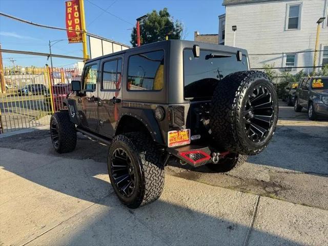 2017 Jeep Wrangler Unlimited Sahara 4x4