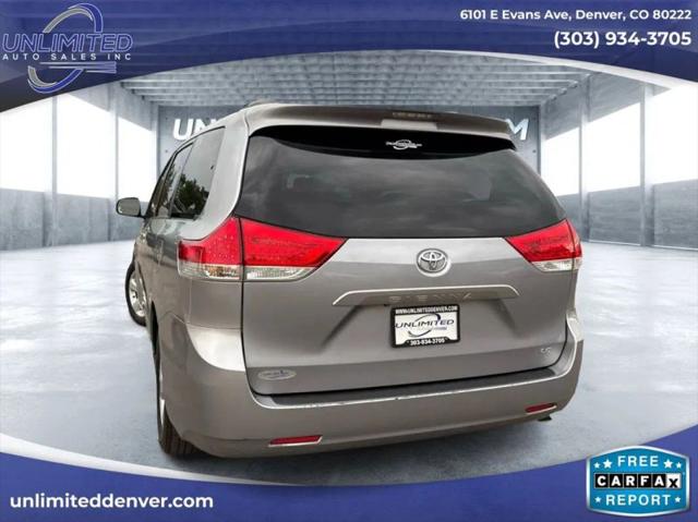 2012 Toyota Sienna LE V6 8 Passenger