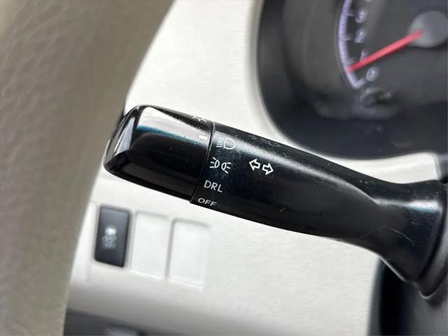 2012 Toyota Sienna LE V6 8 Passenger