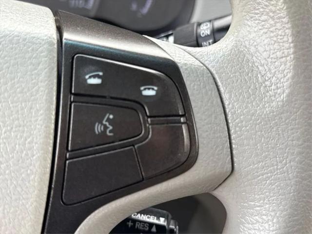 2012 Toyota Sienna LE V6 8 Passenger