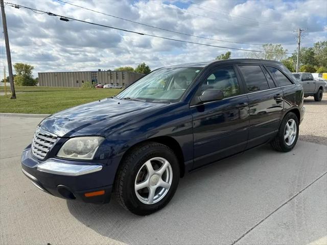 2004 Chrysler Pacifica Base for sale in Flint, MI