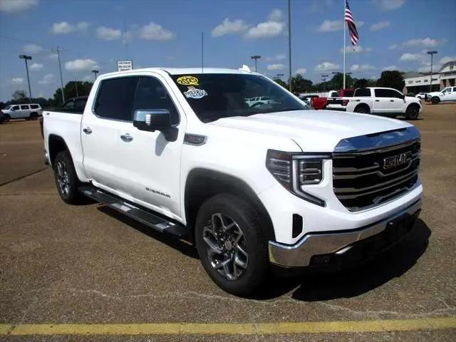 2025 GMC Sierra 1500 4WD Crew Cab Short Box SLT for sale in Batesville, MS